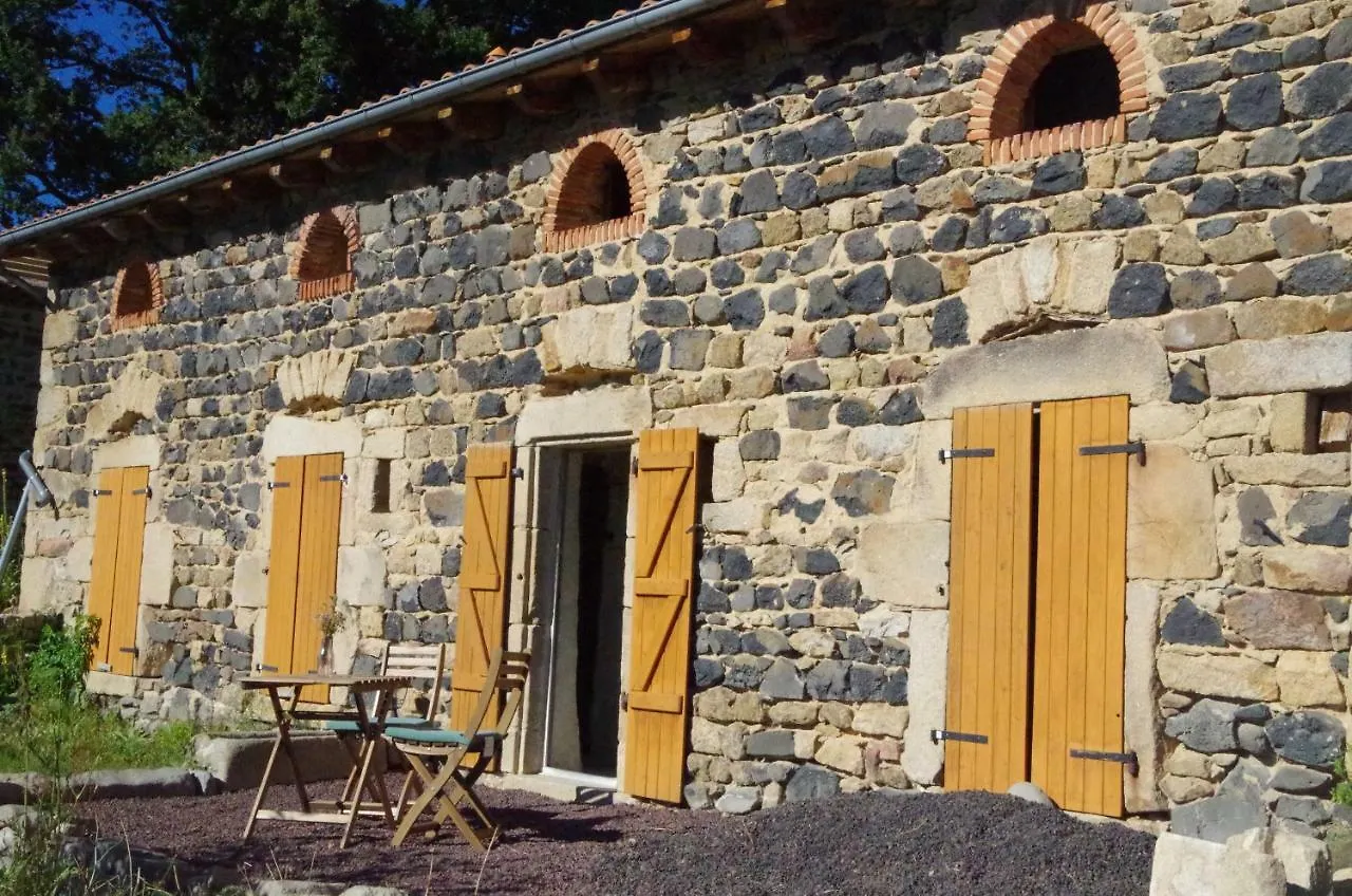 Auberge Les Liards Égliseneuve-des-Liards