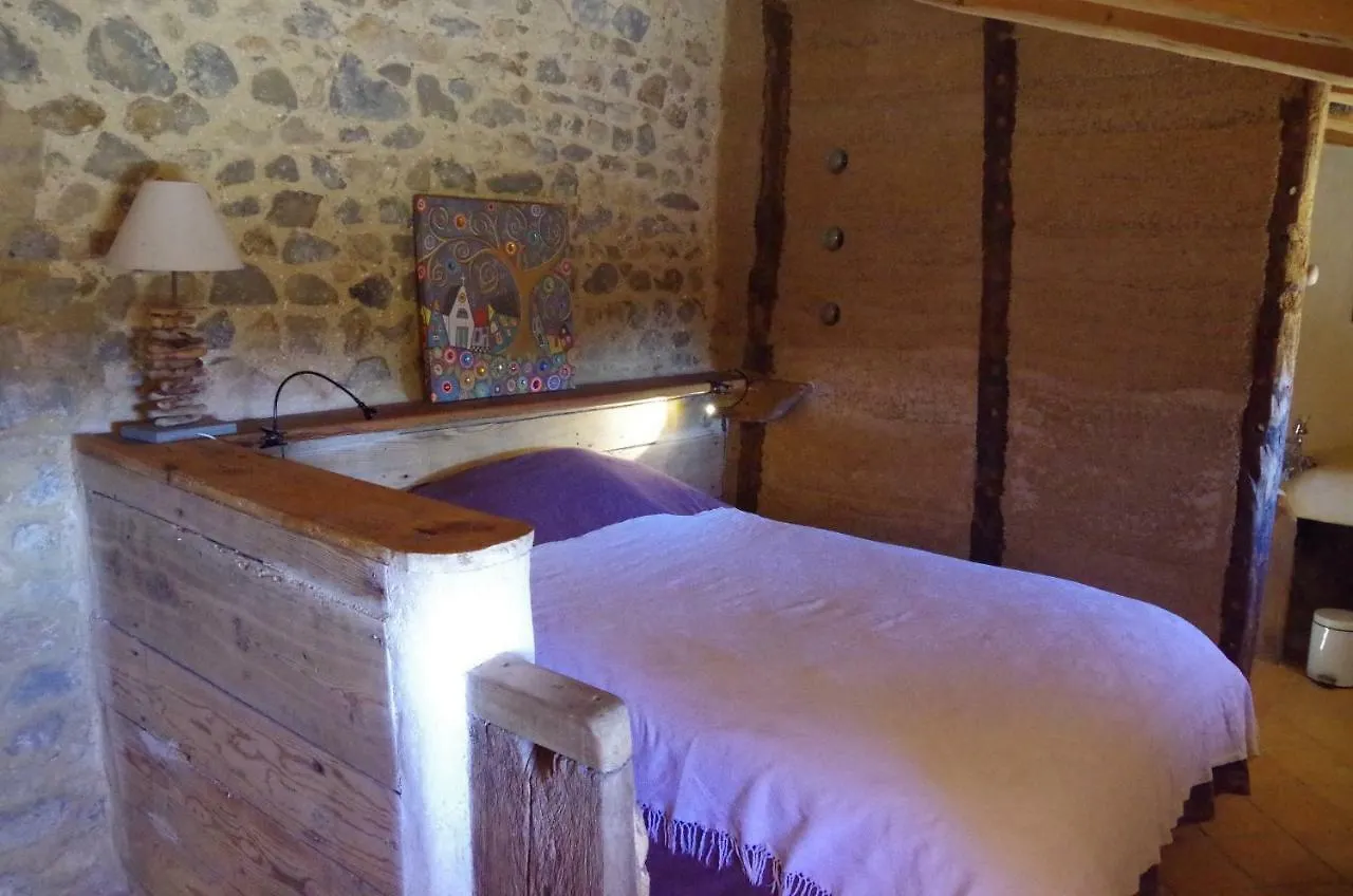 Couette-café Auberge Les Liards Égliseneuve-des-Liards